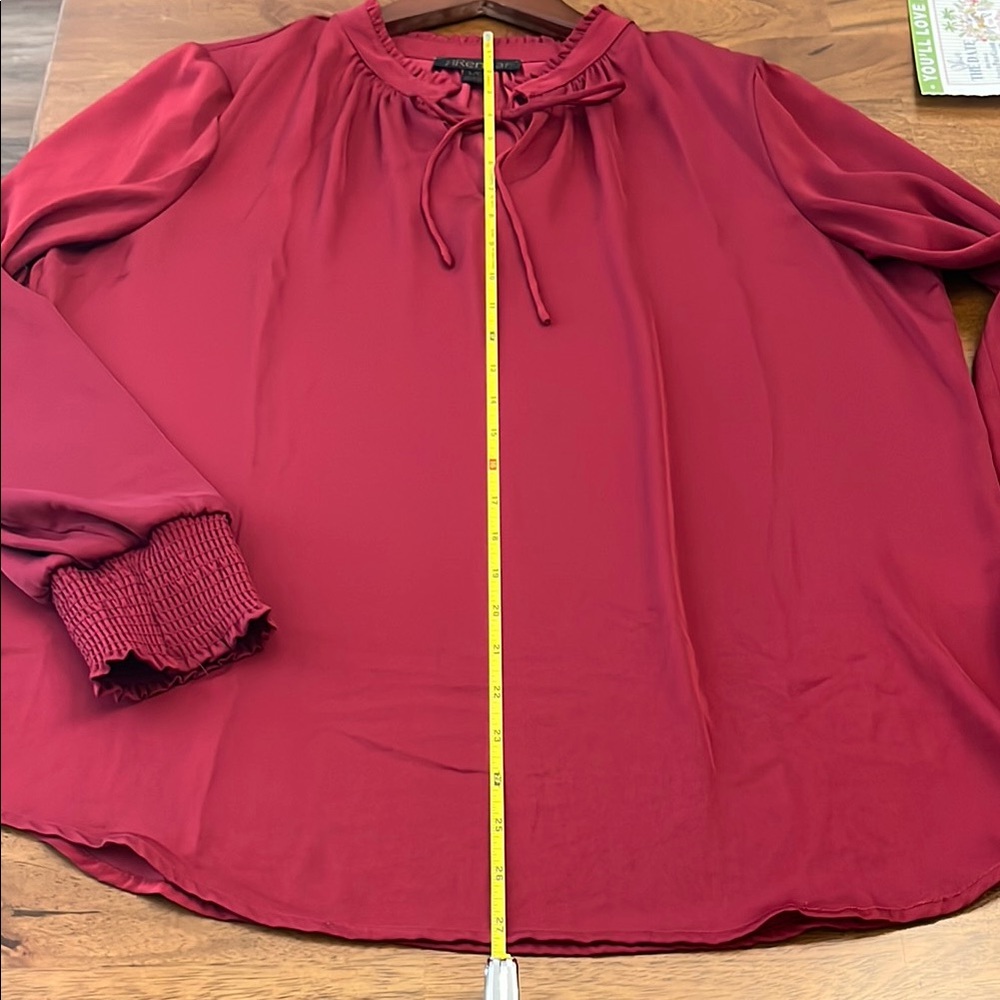 Renuar Elegant Maroon Red Long Sleeve Blouse with Mandarin Collar and cuffs NWOT - Picture 13 of 14
